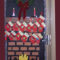 Easy DIY Office Christmas Decoration Ideas 19