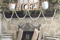 Inspiring Rustic Christmas Fireplace Ideas To Makes Your Home Warmer 08