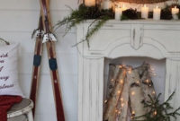 Inspiring Rustic Christmas Fireplace Ideas To Makes Your Home Warmer 17