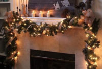 Inspiring Rustic Christmas Fireplace Ideas To Makes Your Home Warmer 23