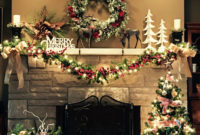 Inspiring Rustic Christmas Fireplace Ideas To Makes Your Home Warmer 27