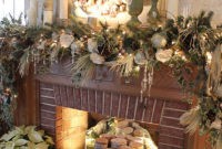Inspiring Rustic Christmas Fireplace Ideas To Makes Your Home Warmer 43