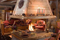 Inspiring Rustic Christmas Fireplace Ideas To Makes Your Home Warmer 87