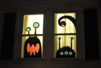 Scary But Creative DIY Halloween Window Decorations Ideas You Should Try 46