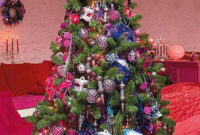 Adorable Pink And Purple Christmas Decoration Ideas 34