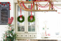 Adorable Rustic Christmas Kitchen Decoration Ideas 03