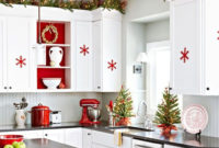 Adorable Rustic Christmas Kitchen Decoration Ideas 11