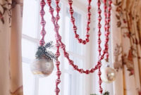 Adorable Rustic Christmas Kitchen Decoration Ideas 38