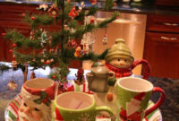 Adorable Rustic Christmas Kitchen Decoration Ideas 57