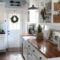 Adorable Rustic Christmas Kitchen Decoration Ideas 69