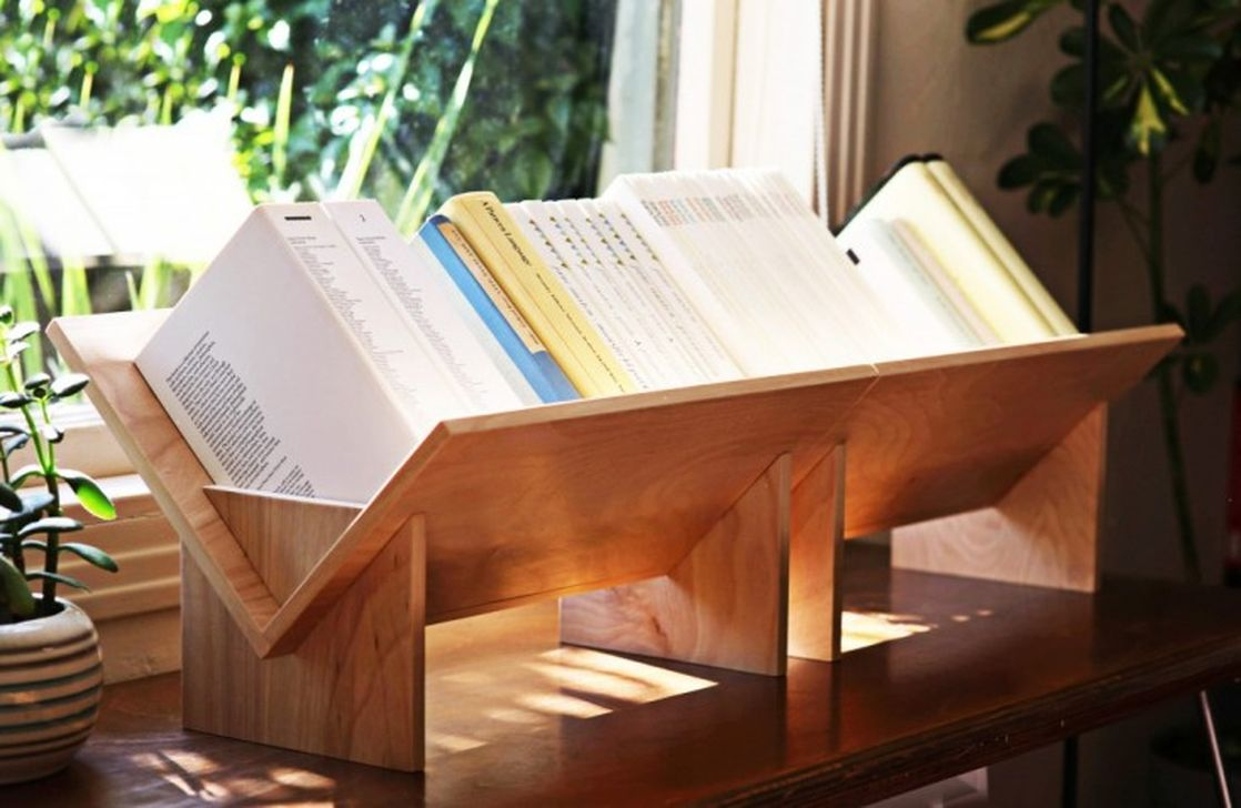 Brilliant Bookshelf Design Ideas For Small Space You Will Love 73