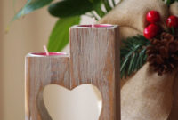 Creative DIY Christmas Candle Holders Ideas To Makes Your Room More Cheerful 77