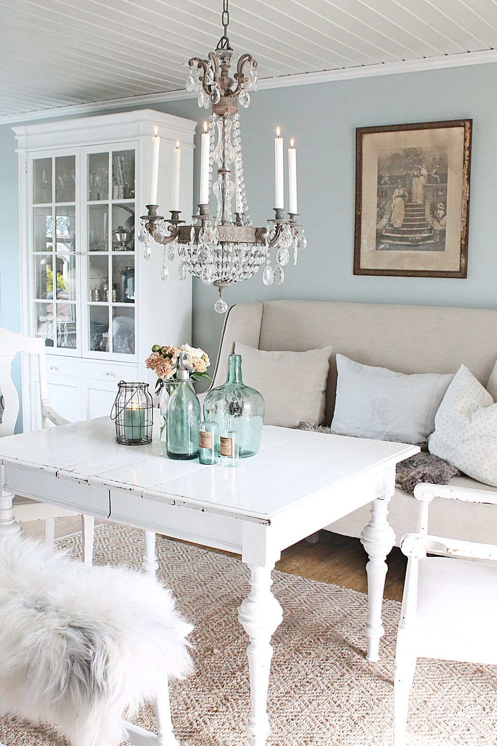 Creative DIY Shabby Chic Decoration Ideas For Your Living Room 17