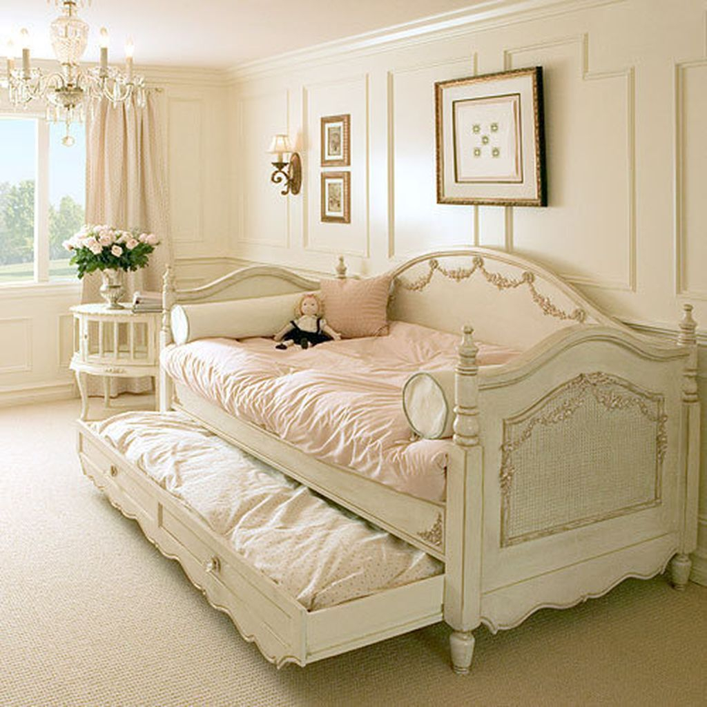 Elegant Teenage Girls Bedroom Decoration Ideas 27