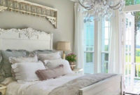 Gorgeous Vintage Master Bedroom Decoration Ideas 09
