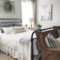 Gorgeous Vintage Master Bedroom Decoration Ideas 20