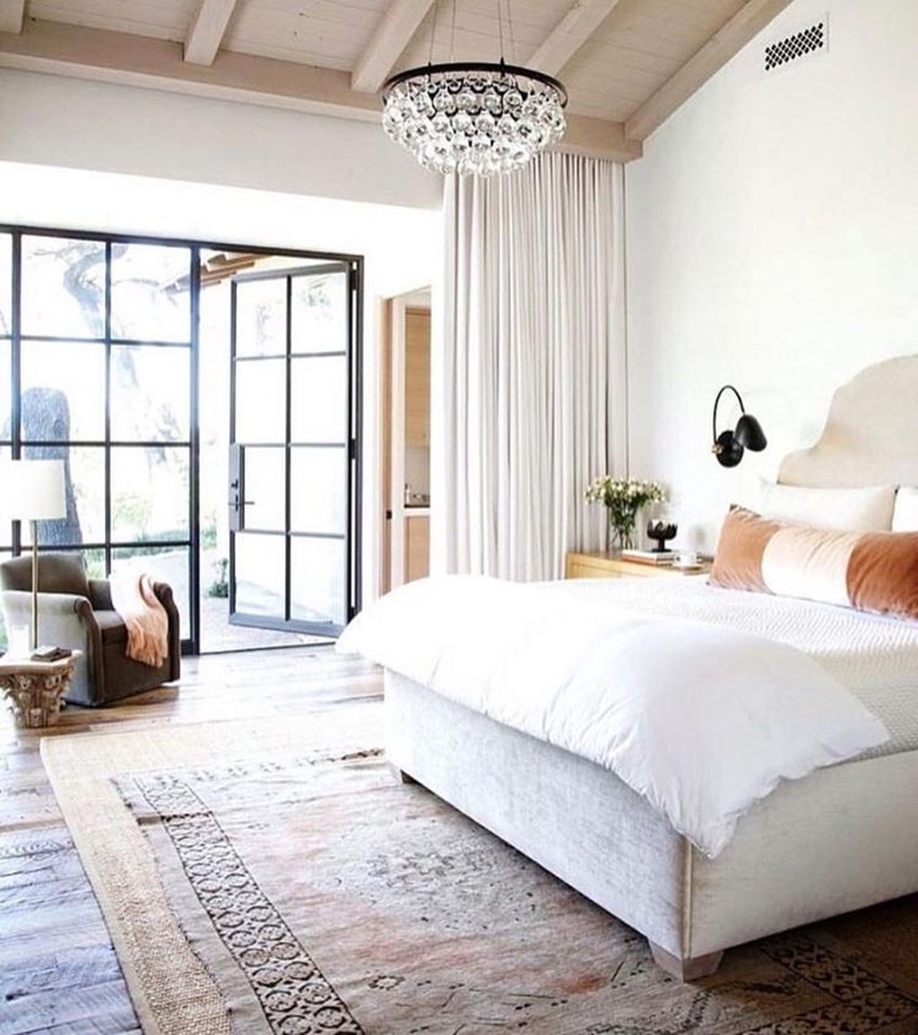 Gorgeous Vintage Master Bedroom Decoration Ideas 30