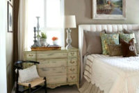 Gorgeous Vintage Master Bedroom Decoration Ideas 31