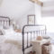 Gorgeous Vintage Master Bedroom Decoration Ideas 69