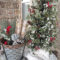 Incredible Rustic Farmhouse Christmas Decoration Ideas 04