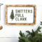 Incredible Rustic Farmhouse Christmas Decoration Ideas 58