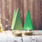 Inspiring Rustic Christmas Tree Decoration Ideas For Cheerful Day 44