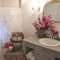 Romantic And Elegant Bathroom Design Ideas With Chandeliers 15