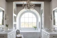 Romantic And Elegant Bathroom Design Ideas With Chandeliers 44