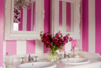 Romantic And Elegant Bathroom Design Ideas With Chandeliers 54