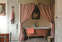 Romantic And Elegant Bathroom Design Ideas With Chandeliers 69