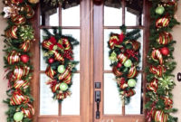 Simple But Beautiful Front Door Christmas Decoration Ideas 10