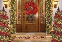 Simple But Beautiful Front Door Christmas Decoration Ideas 37