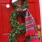 Simple But Beautiful Front Door Christmas Decoration Ideas 50