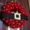 Simple But Beautiful Front Door Christmas Decoration Ideas 71
