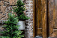 Totally Inspiring Christmas Porch Decoration Ideas 17