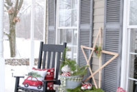 Totally Inspiring Christmas Porch Decoration Ideas 22