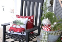 Totally Inspiring Christmas Porch Decoration Ideas 25