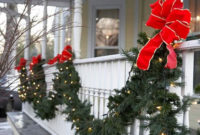 Totally Inspiring Christmas Porch Decoration Ideas 69
