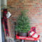 Totally Inspiring Christmas Porch Decoration Ideas 77