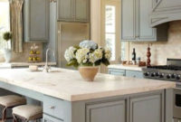 Totally Outstanding Traditional Kitchen Decoration Ideas 19