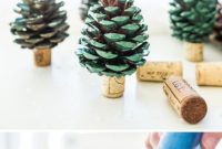 36 Brilliant Ideas How To Use Pinecone For Indoor Christmas Decoration 05