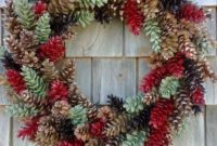 36 Brilliant Ideas How To Use Pinecone For Indoor Christmas Decoration 14