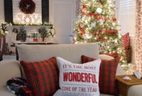 37 Totally Adorable Traditional Christmas Decoration Ideas 16