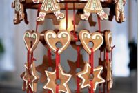 37 Totally Adorable Traditional Christmas Decoration Ideas 34