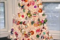 37 Totally Beautiful Vintage Christmas Tree Decoration Ideas 10