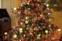 37 Totally Beautiful Vintage Christmas Tree Decoration Ideas 11