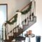 38 Cool And Fun Christmas Stairs Decoration Ideas 34