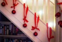 38 Cool And Fun Christmas Stairs Decoration Ideas 35