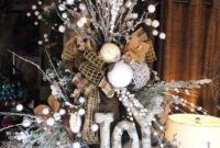 40 Ezciting Silver And White Christmas Tree Decoration Ideas 14