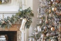 40 Ezciting Silver And White Christmas Tree Decoration Ideas 17